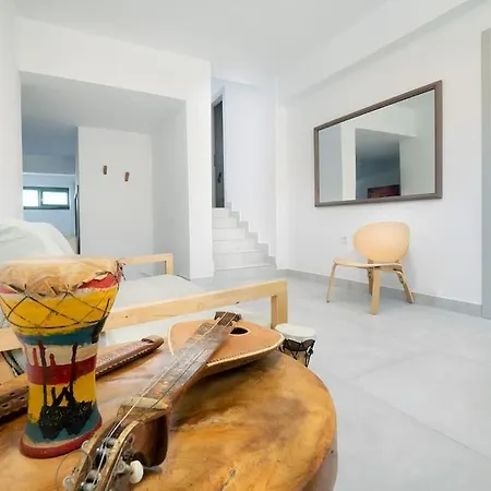 Olisea Villa, Olive Grove Seaview