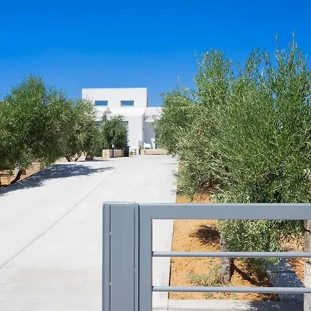 Olisea Villa, Olive Grove Seaview *